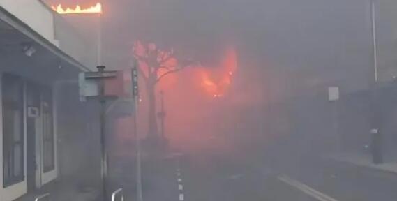 夏威夷山火致53死航拍像被轟炸戰(zhàn)區(qū)