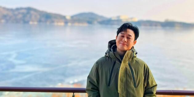 張頌文回應(yīng)砍價(jià)被吐槽窮酸