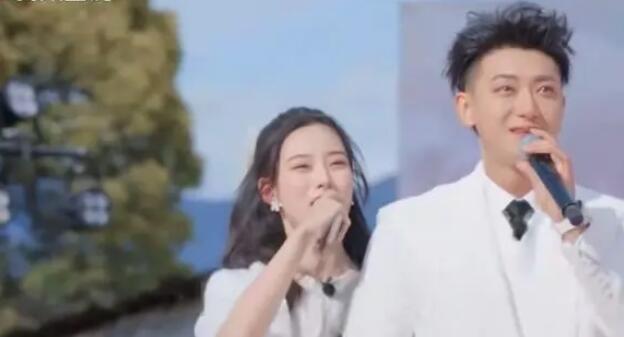 黃子韜徐藝洋官宣戀情