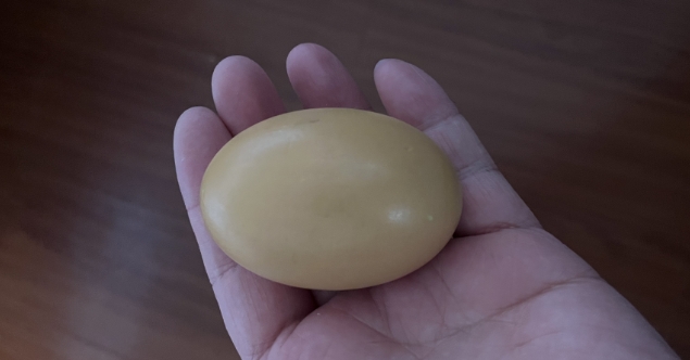 美國(guó)一邊打貿(mào)易戰(zhàn)一邊求雞蛋